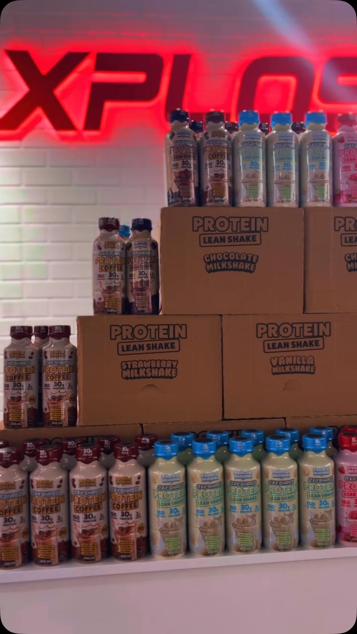 THE PROTEIN TOWER ????????

One flavour? Nah…bring the whole lineup! ????????

E