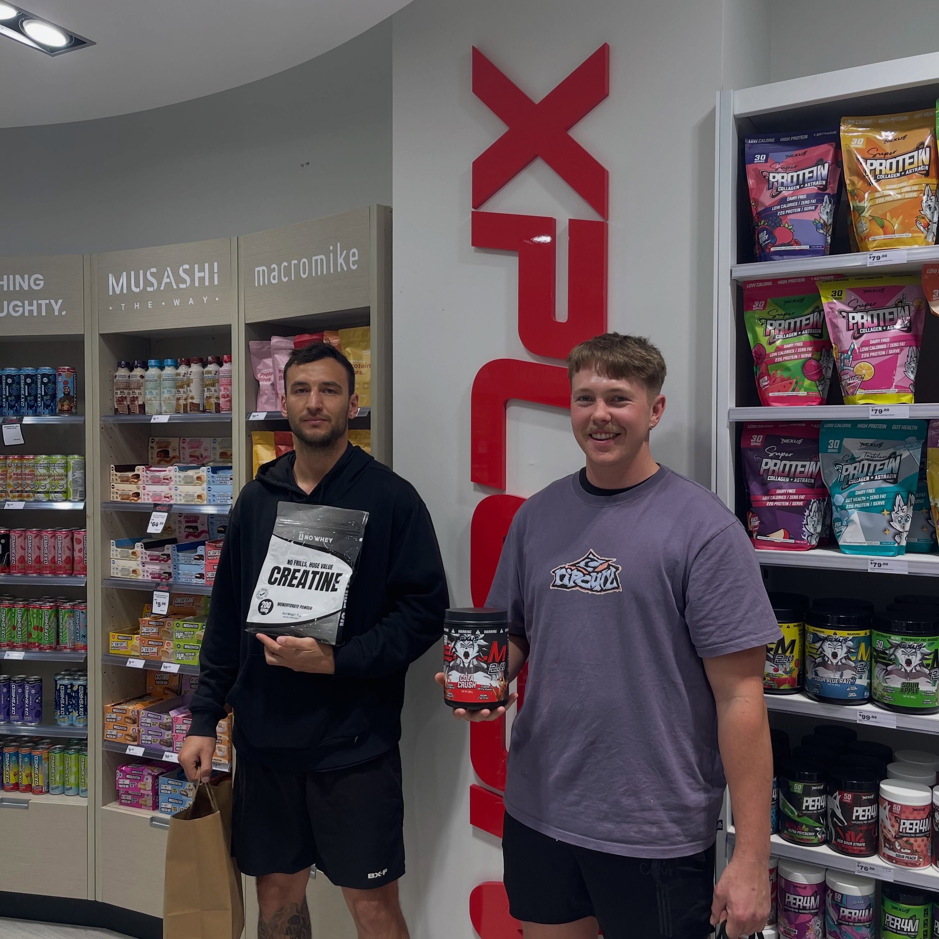 Creatine + Pre workout = match made ???? 

#xplosiv #supplements #nz #preworkout