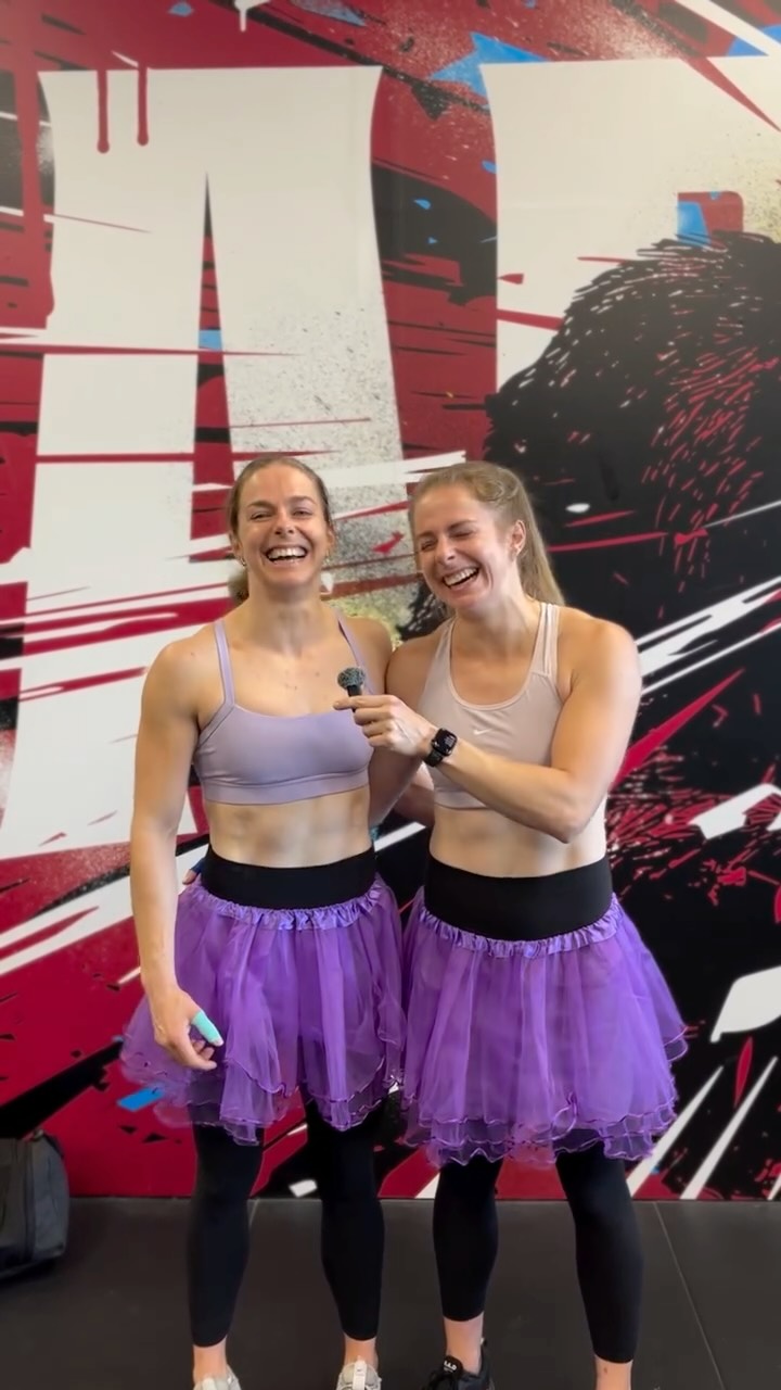 24 hours, 24 workouts ????????
The gorgeous twins hannahmareecarr and alyssa_car