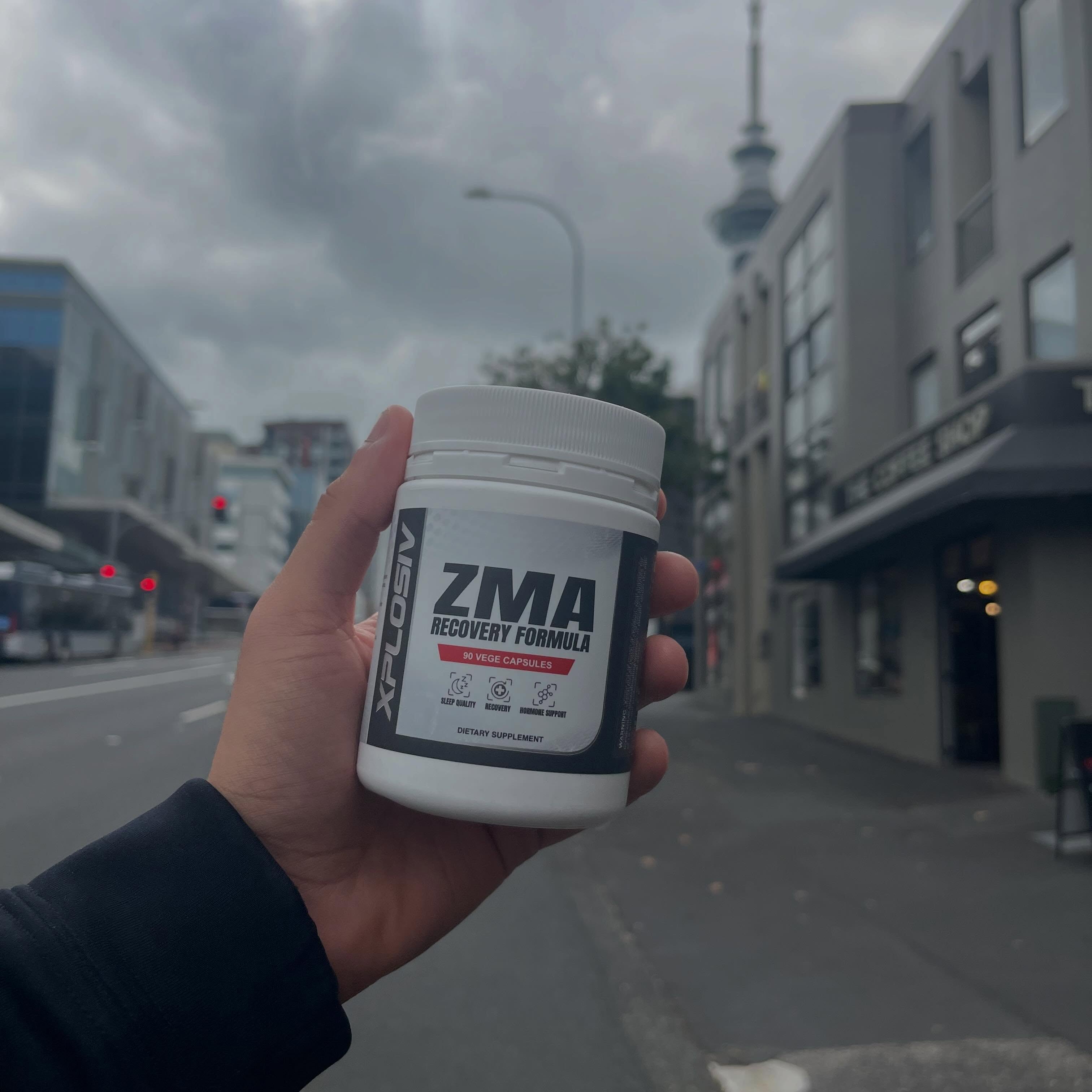 RECOVERY STARTS HERE. ????????
If you’re training hard but sleeping average… thi